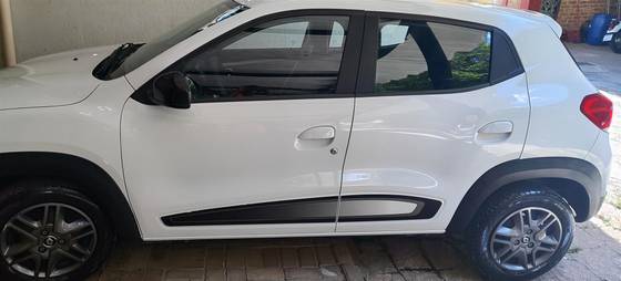 RENAULT KWID 1.0 12V SCE FLEX INTENSE MANUAL
